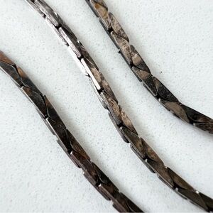 ⭐️ Gunmetal Gray Cobra Chain Necklace